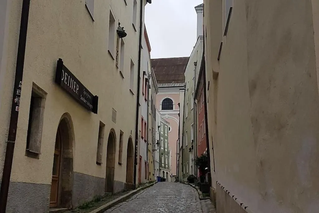 Ruhiges Apartment Im Scharfrichterhaus パッサウ ドイツ